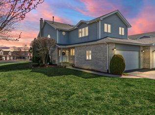 19321 Brannock Ln, Tinley Park, IL 60487
