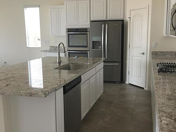 4th image of 22557 E Avenida Del Valle