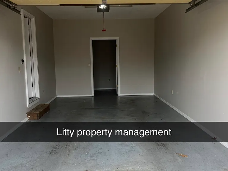 1510 Fair Park Cir — Photo 8
