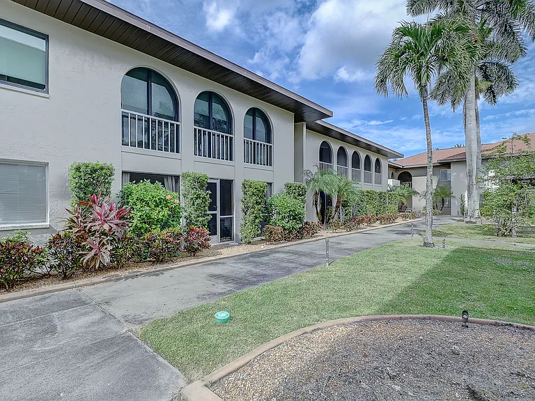 6104 Whiskey Creek Dr #101 — Photo 28