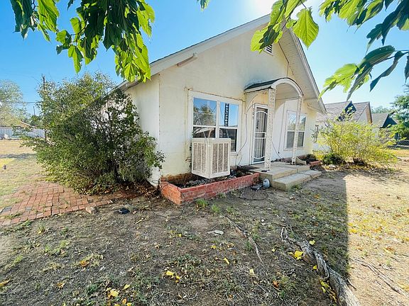 2nd image of 709 S Avenue B