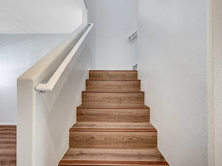9909 Wingate Creek Ct — Photo 25