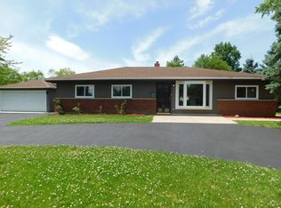 25 Westview St, Hoffman Estates, IL 60169