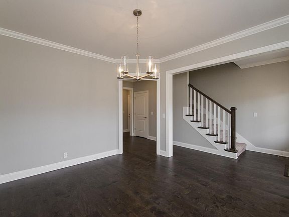 4th image of 4936 Saint Ives Dr