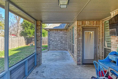 2325 Rivercross Ct Photo 1