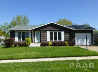 1303 Lincoln Rd, Marquette Heights, IL 61554