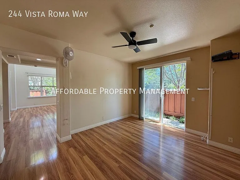 244 Vista Roma Way — Photo 5