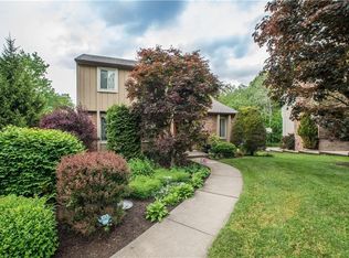 25 Kohleen Dr, Mc Kees Rocks, PA 15136