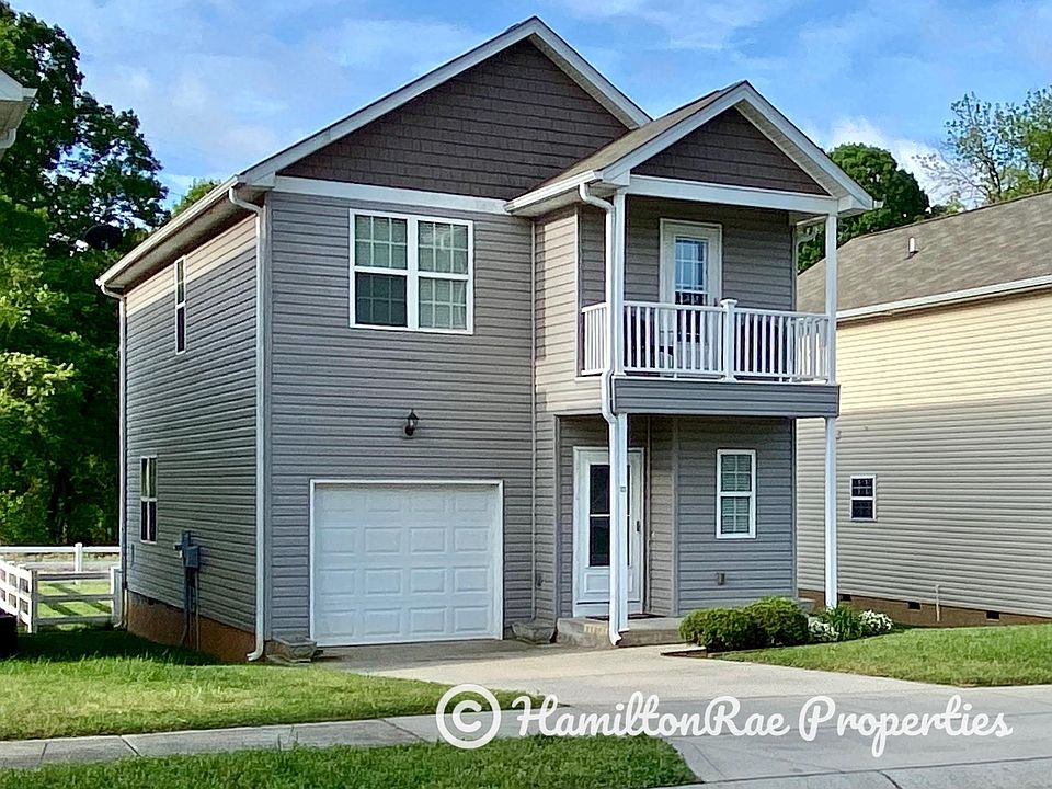 Street view of 111 High Bluff Ct
