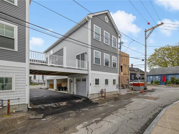 3 Nobert St, Warren, RI 02885