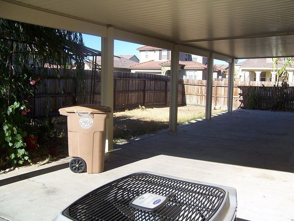 2nd image of 8367 Dandelion Dr