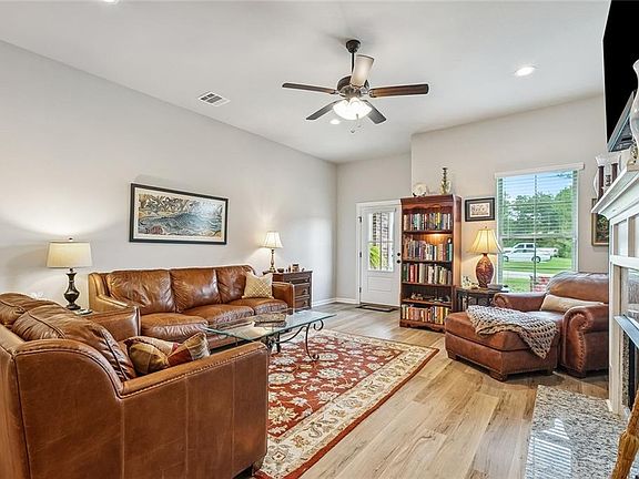 5th image of 11253 Clover Knoll Dr