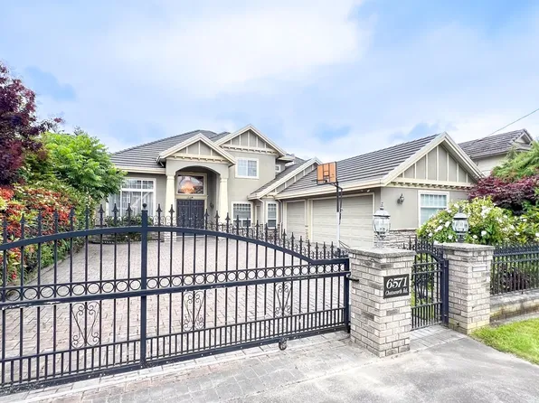 6571 Chatsworth Rd, Richmond, BC V7C 3S4