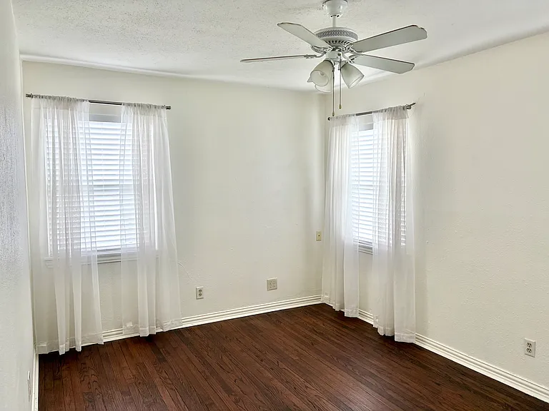 9903 Witham St — Photo 10