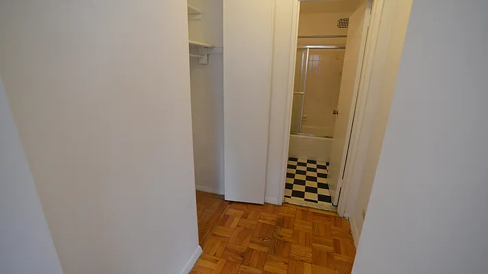 Rented by Living New York | media 25