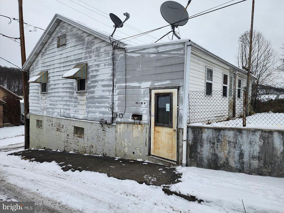 200 E Main St, Girardville, PA 17935 Zillow