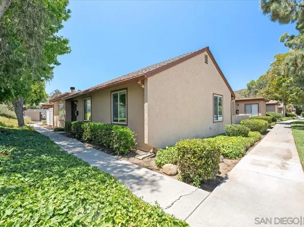 8797 Wahl St, Santee, CA 92071