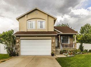 1391 S Granite Dr, Layton, UT 84041