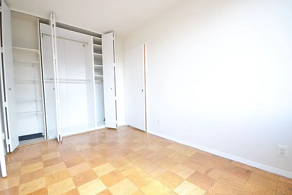 Rented by Bold New York | media 4