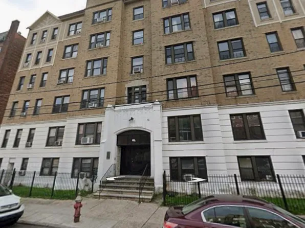 145 Belmont Avenue image 2 of 5