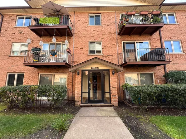8425 W Gregory St Unit 102, Chicago, IL 60656