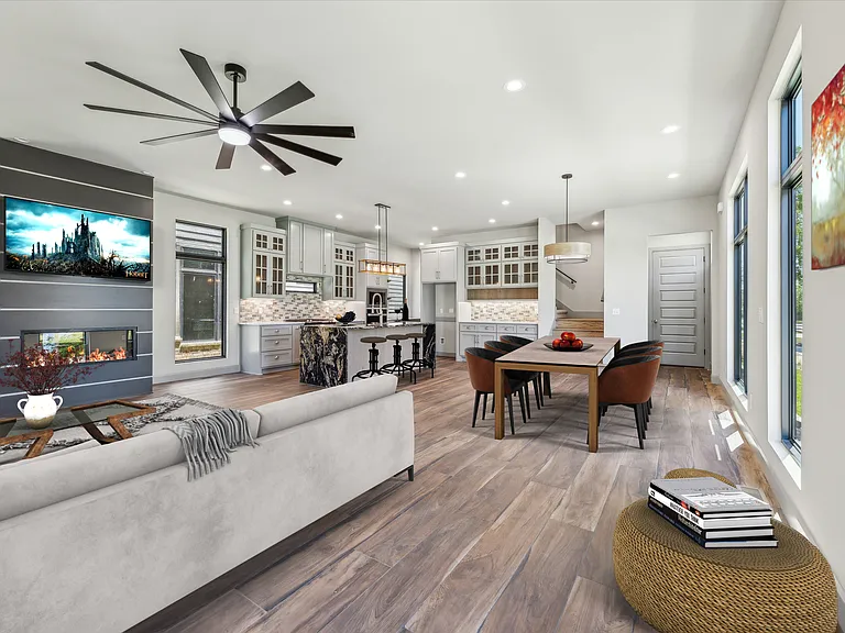 421 W Fort Worth St — Photo 11