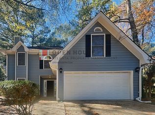 2068 Kelvin Dr, Lawrenceville, GA 30043