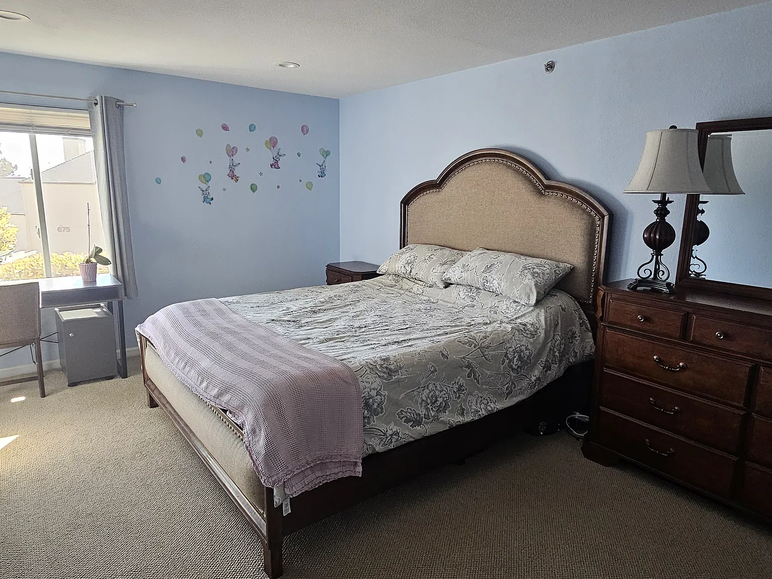 2 bed, 906 sqft, $2,700 — Photo 2