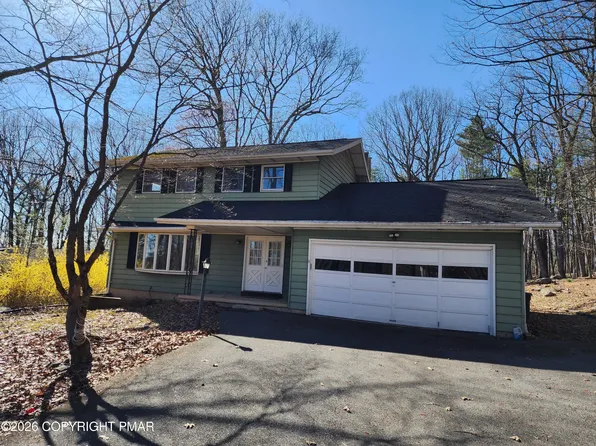 5239 Birchwood Dr, Tannersville, PA 18372