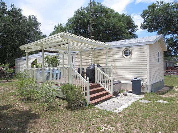3rd image of 3621 SE 174th Ct