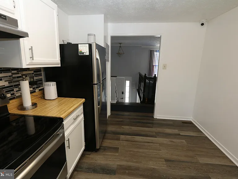 6512 Cricket Pl — Photo 4