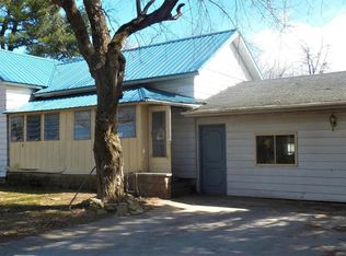 6690 N Crystal Rd, Vestaburg, MI 48891