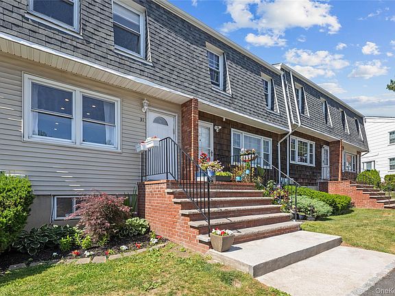 3rd image of 31 Gladys Drive