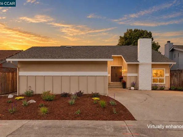 140 Spinnaker St, Foster City, CA 94404