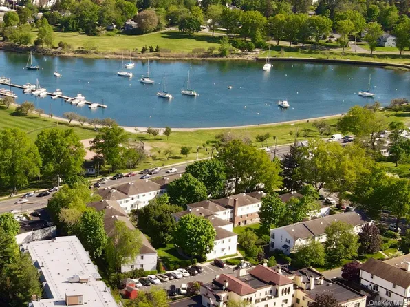 115 Fenimore Road #A, Mamaroneck, NY 10543