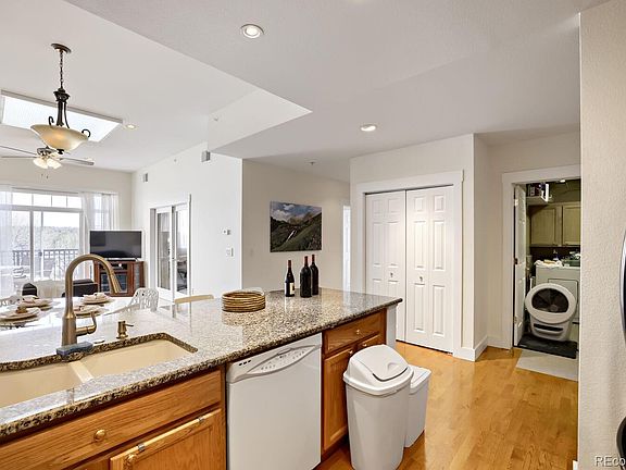 5th image of 6000 W Floyd Avenue #314
