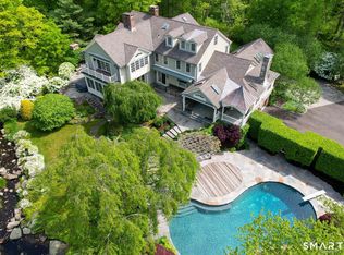 1218 Smith Ridge Rd, New Canaan, CT 06840