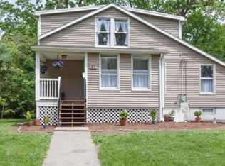 27 Commonwealth Ave, Shrewsbury, MA 01545