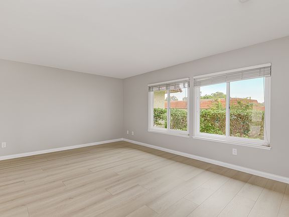 3rd image of 2804 Via Ricardo