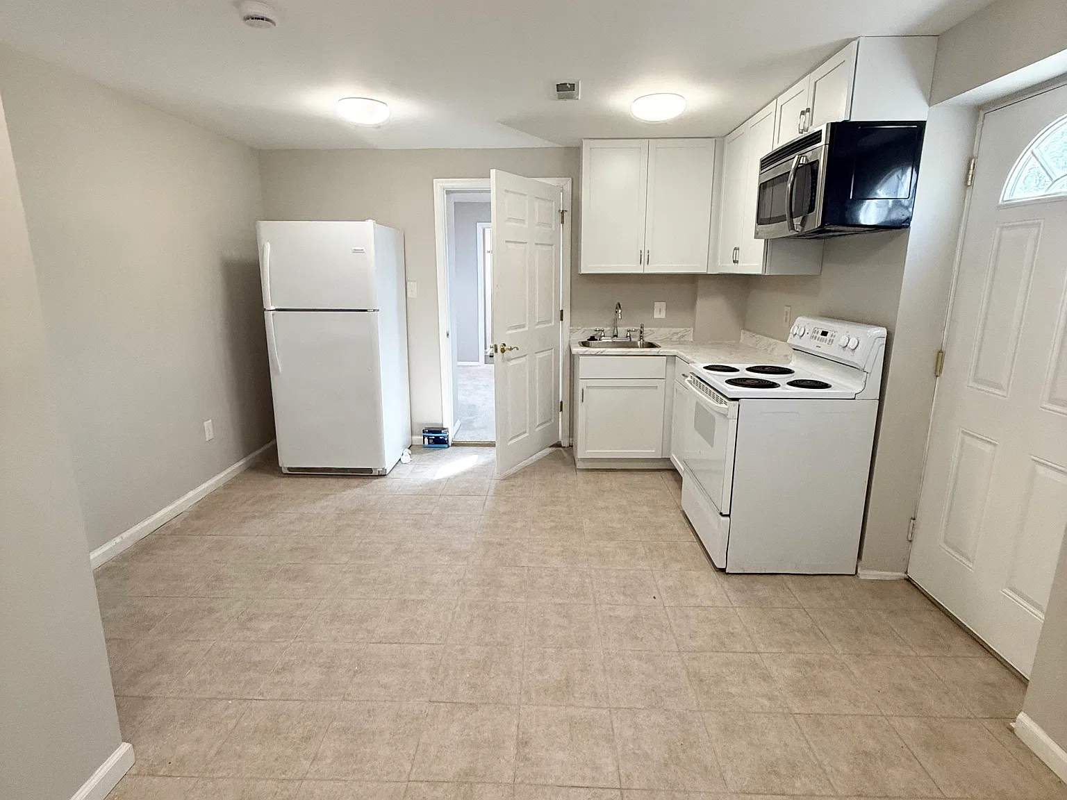 1 bed, 650 sqft, $1,250 — Photo 1