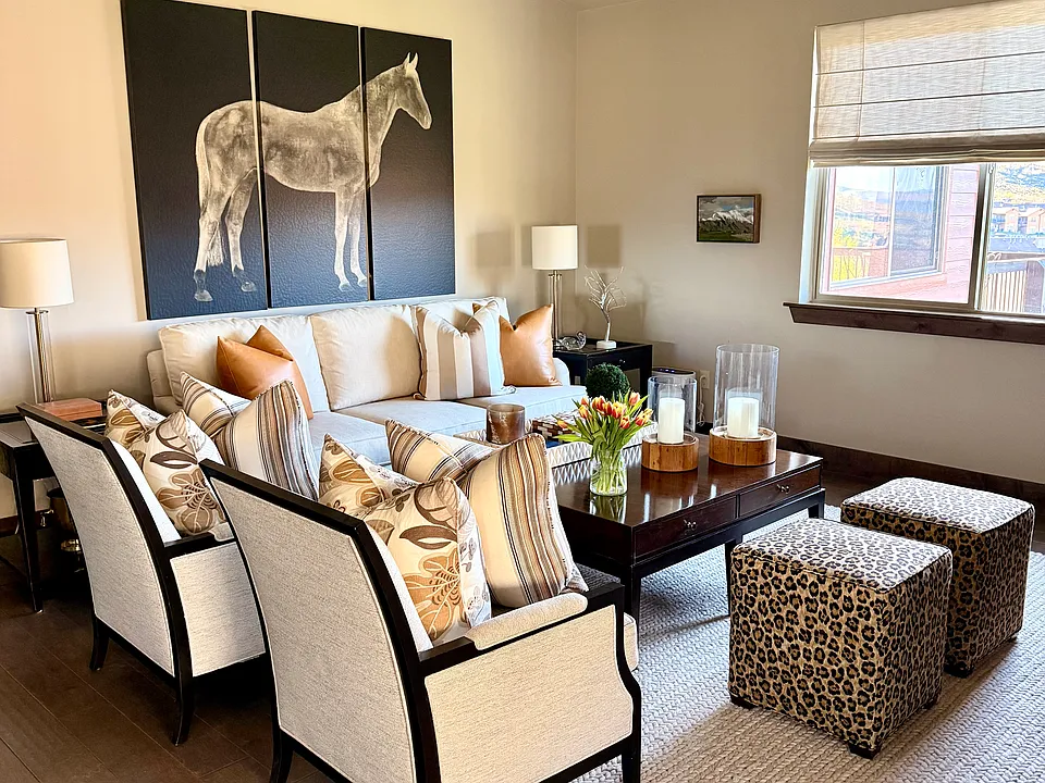 1261 W Black Rock Trl #L