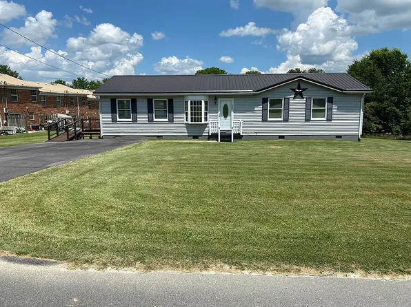 268 Painter St, Tazewell, VA 24651