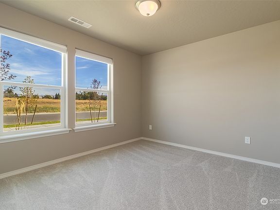 4th image of 1463 Michele Avenue