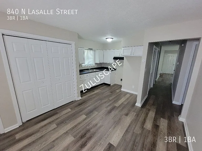 840 N Lasalle St — Photo 4