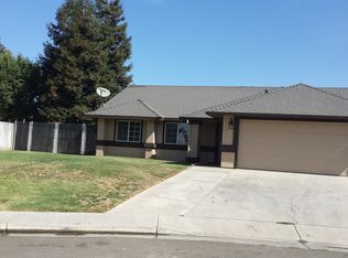 2320 W Mesquite Ct, Merced, CA 95348