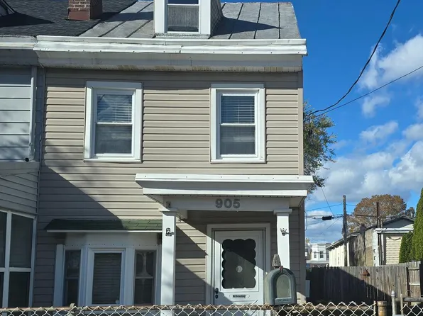905 Garden St, Bristol, PA 19007