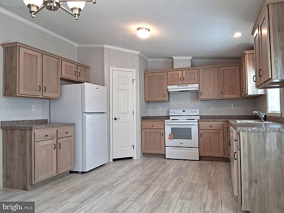 4th image of 500 Mount Airy Rd APT 31
