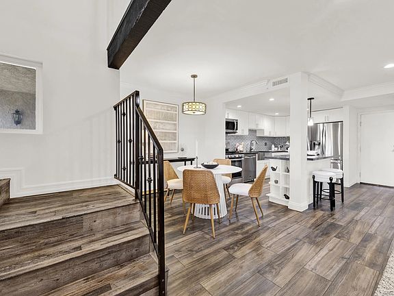 4th image of 13815 Johannesberg Dr Unit 4