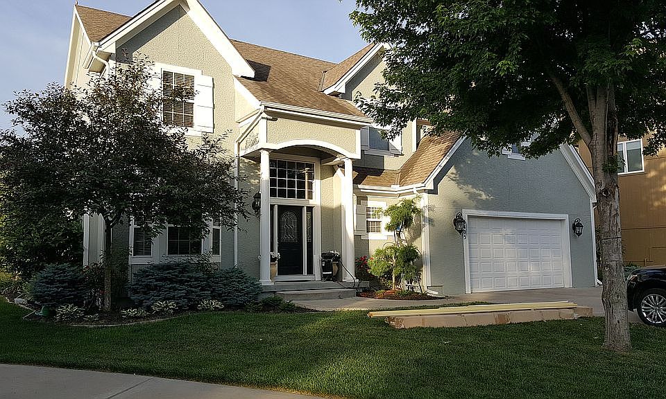 1st image of 5405 NW 93rd St