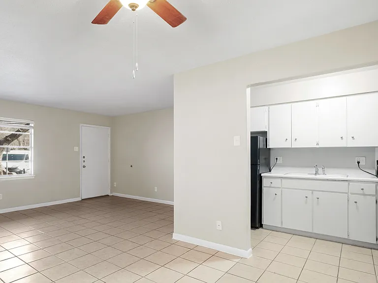 6945 Lone Cir #10 — Photo 13